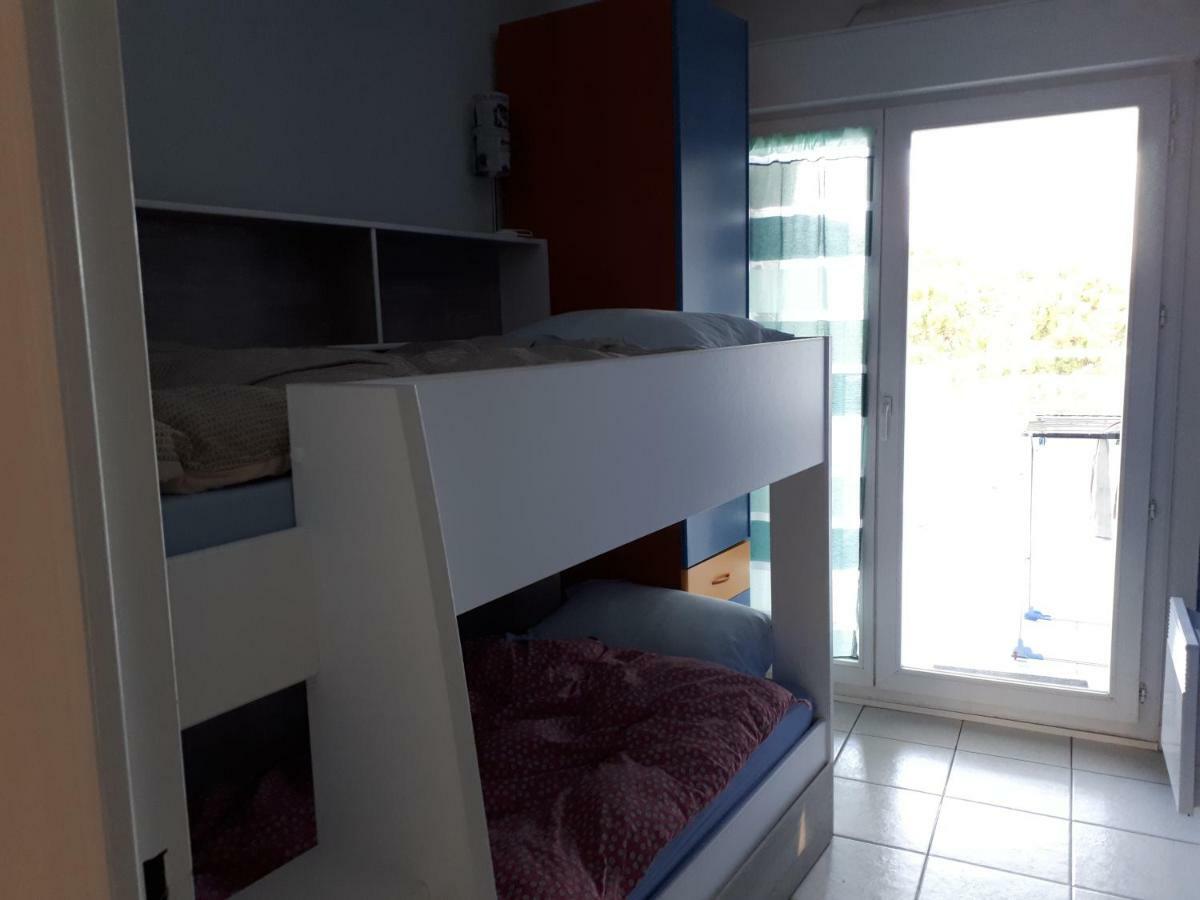 F2 Immeuble Les Pieds Dans L'Eau Διαμέρισμα Villeneuve-Loubet Εξωτερικό φωτογραφία